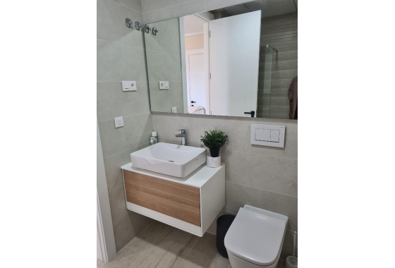 Resale - Apartment / flat - Torrevieja - LA MATA