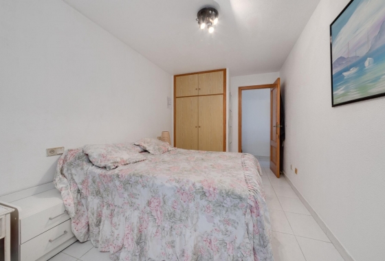 Resale - Apartment / flat - Torrevieja - Playa de los Locos