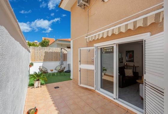 Resale - Villa - La Mata