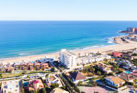 Resale - Villa - La Mata