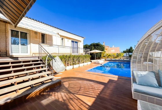 Reventa - Villa - La Mata