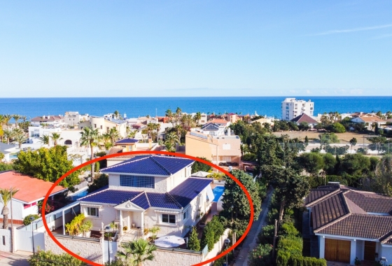 Resale - Villa - La Mata