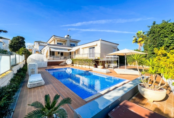 Reventa - Villa - La Mata