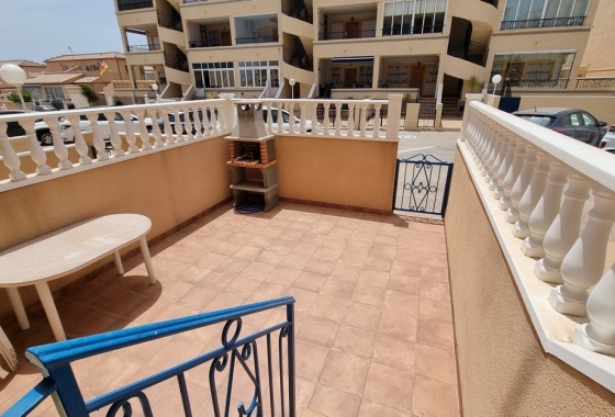 Resale - Bungalow - Orihuela Costa - Punta Prima