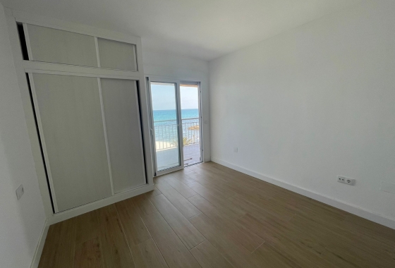 Reventa - Apartamento / piso - Torrevieja - Centro