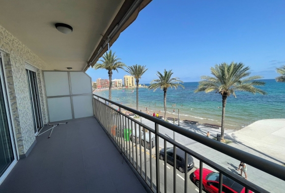 Resale - Apartment / flat - Torrevieja - Centro