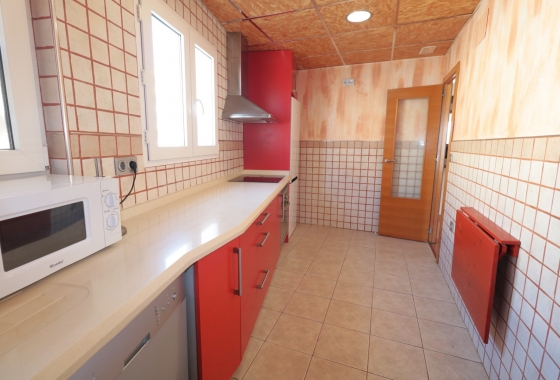 Resale - Apartment / flat - Torrevieja - Playa del Acequión