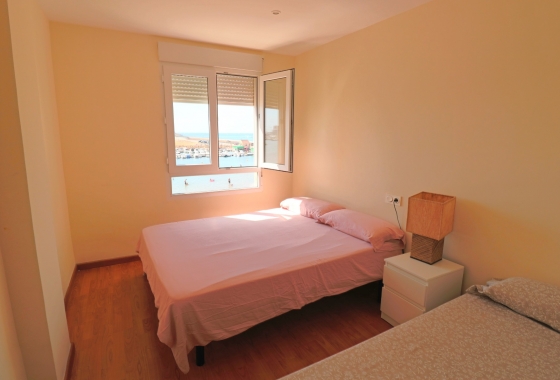 Resale - Apartment / flat - Torrevieja - Playa del Acequión