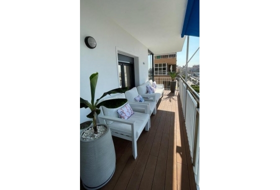 Resale - Apartment / flat - Santa Pola