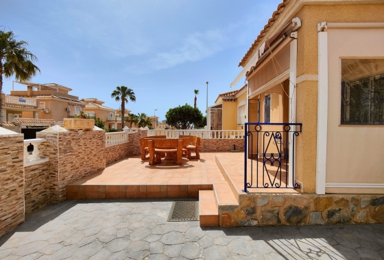 Resale - Townhouse - Orihuela Costa - Punta Prima