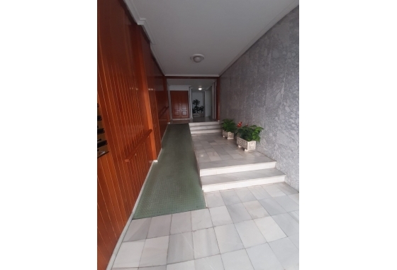 Resale - Apartment / flat - Torrevieja - LA MATA