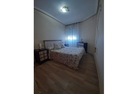 Reventa - Apartamento / piso - Torrevieja - LA MATA