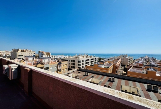 Resale - Apartment / flat - Torrevieja - LA MATA