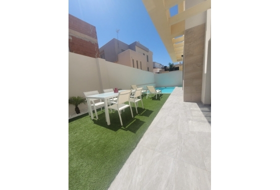 Resale - town house - Los Montesinos - La Herrada