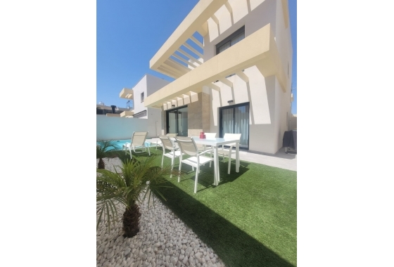 Resale - town house - Los Montesinos - La Herrada