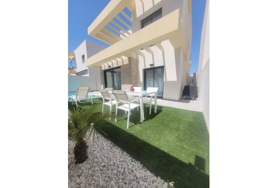 Resale - town house - Los Montesinos - La Herrada