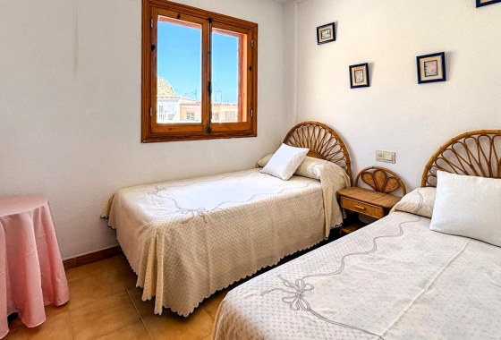 Resale - Apartment / flat - Santa Pola - Playa del Este