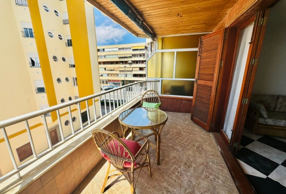 Resale - Apartment / flat - Torrevieja - playa de los naufragos