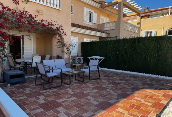 Resale - Bungalow - Orihuela Costa