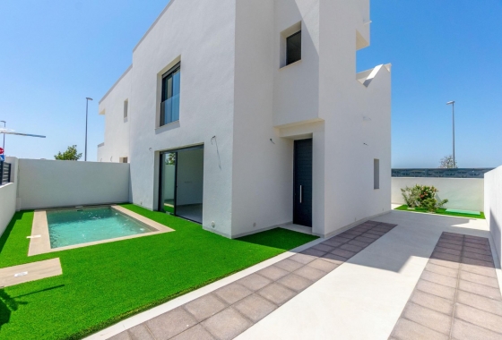 Obra nueva - Villa - Benijofar