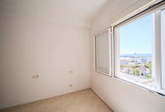 Reventa - Apartamento / piso - Alicante - Centro