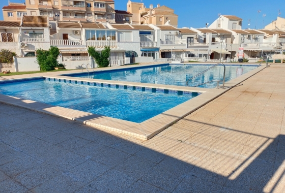 Resale - Townhouse - Torrevieja - Nueva Torrevieja - Aguas Nuevas