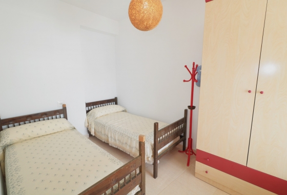 Reventa - Apartamento / piso - Torrevieja - El Acequión - Los Náufragos