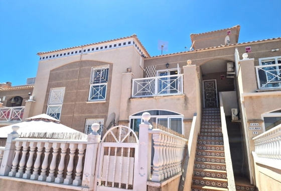 Resale - Townhouse - Torrevieja - Nueva Torrevieja - Aguas Nuevas