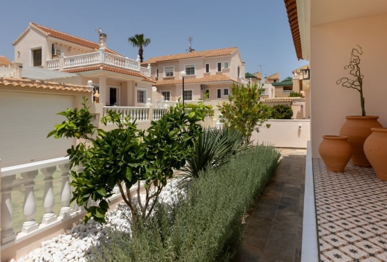 Resale - Villa - Torrevieja - Torreblanca