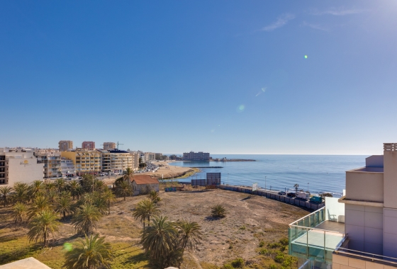 Resale - Apartment / flat - Torrevieja - Torrevieja - Playa de los Locos