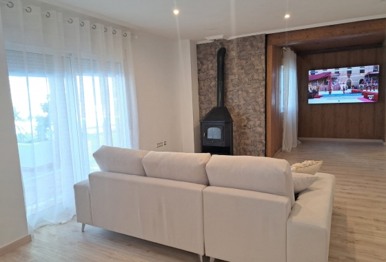 Resale - Villa - Orihuela Costa - Orihuela