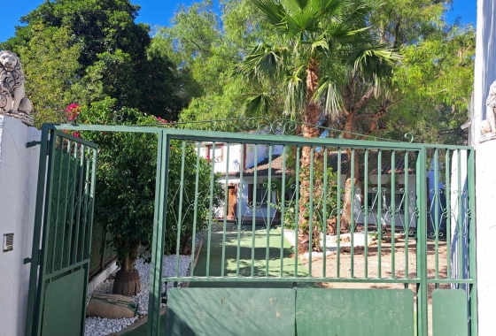 Resale - Villa - Orihuela Costa - Orihuela