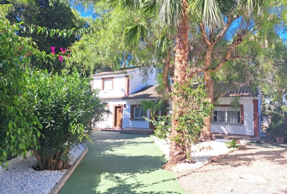 Resale - Villa - Orihuela Costa - Orihuela