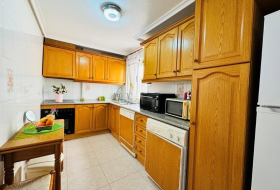 Resale - Apartment / flat - Torrevieja - LA MATA