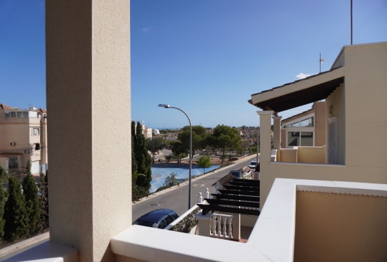 Resale - town house - Orihuela Costa - Villamartín