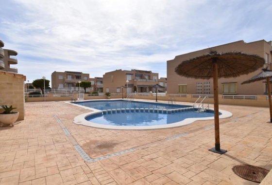 Resale - Bungalow - Santa Pola