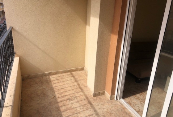 Resale - Apartment / flat - Torrevieja - Torrevieja City Center