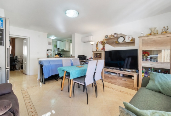 Resale - town house - Orihuela Costa - Villamartín