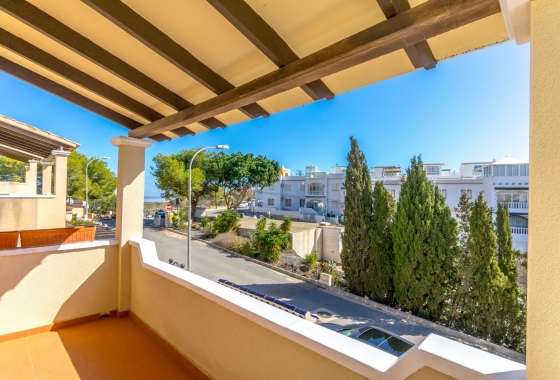 Resale - town house - Orihuela Costa - Villamartín