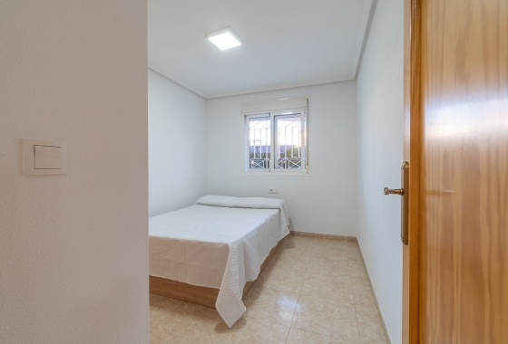 Resale - Apartment / flat - Orihuela Costa