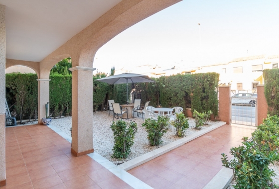 Resale - Apartment / flat - Orihuela Costa