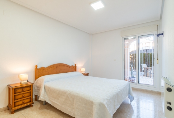 Resale - Apartment / flat - Orihuela Costa