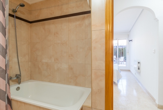 Resale - Apartment / flat - Orihuela Costa