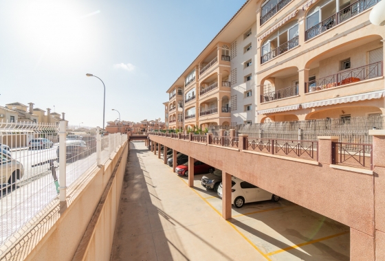 Resale - Apartment / flat - Orihuela Costa