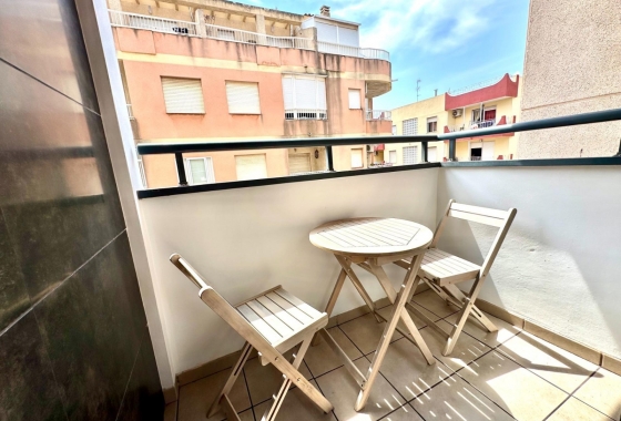 Rynek Wtórny - Apartament - Torrevieja - Centro