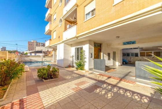 Resale - Apartment / flat - Torrevieja - Nueva Torrevieja - Aguas Nuevas