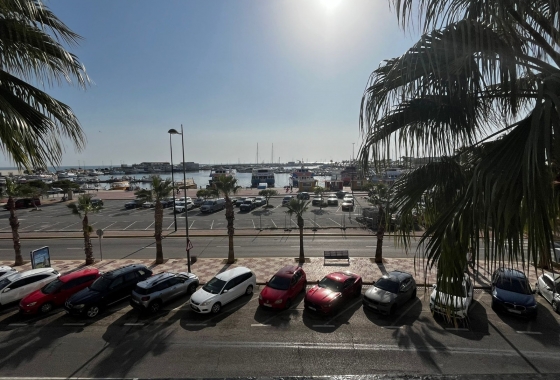 Resale - Apartment / flat - Santa Pola - Puerto