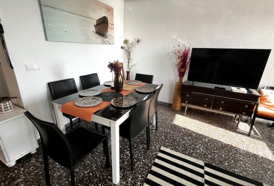 Resale - Apartment / flat - Santa Pola - Puerto