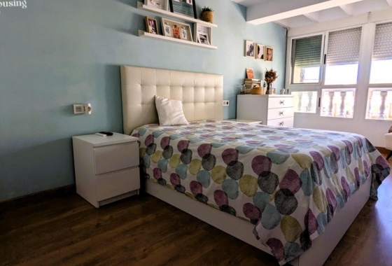 Rynek Wtórny - Bliźniak - Santa Pola