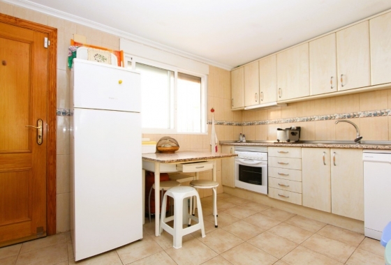 Rynek Wtórny - Willa - Elche Pedanías - La Marina